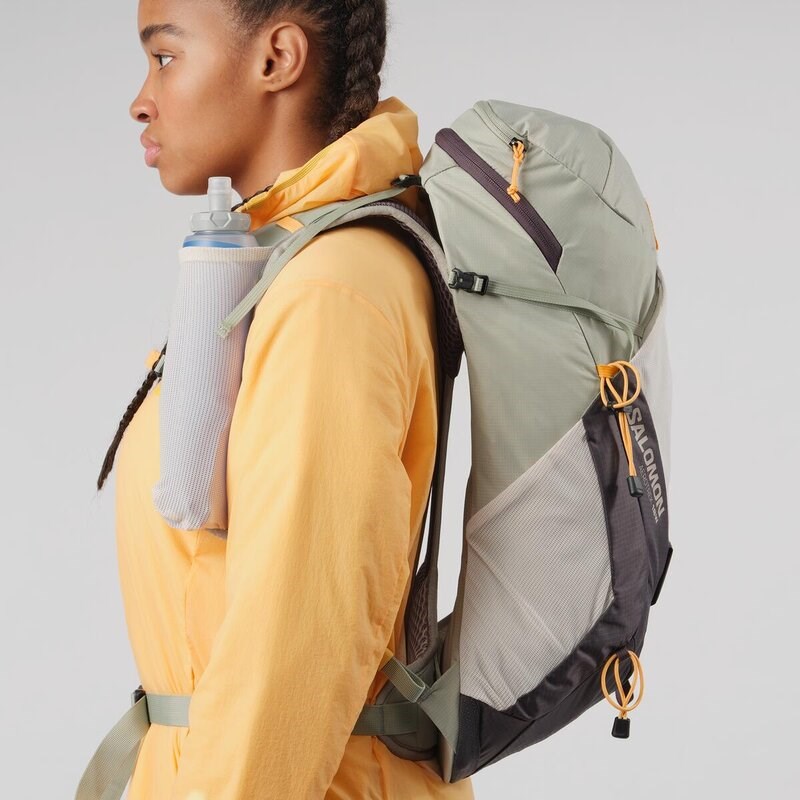 Neu Eingetroffen Salomon Rucksack AEROTREK 18 WOMEN - Seegras/Silberwolke/Eisen 9