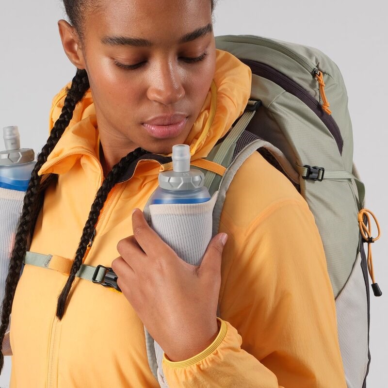 Neu Eingetroffen Salomon Rucksack AEROTREK 18 WOMEN - Seegras/Silberwolke/Eisen 9