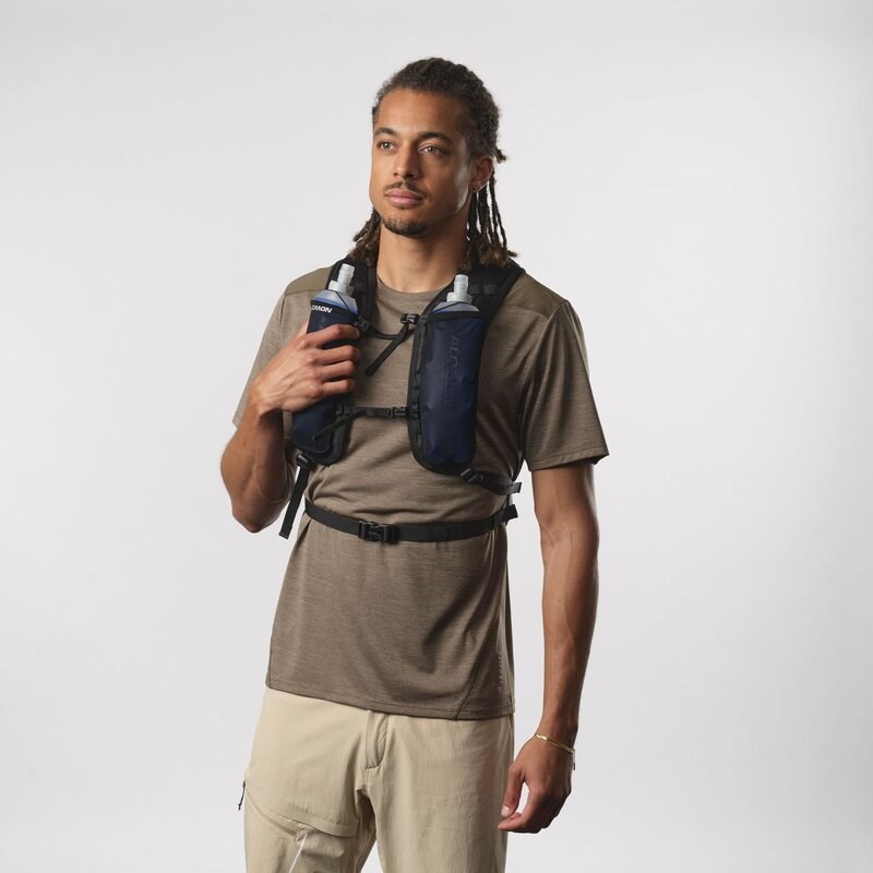 Neu Eingetroffen Salomon Rucksack CROSS 8 - SCHWARZ